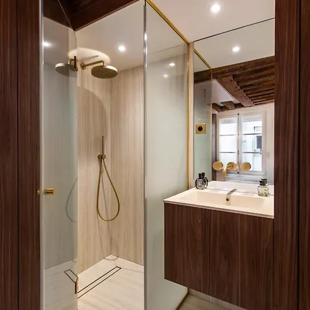 Magnifique Appartement Ac -1Br 4P- Palais-Royal
